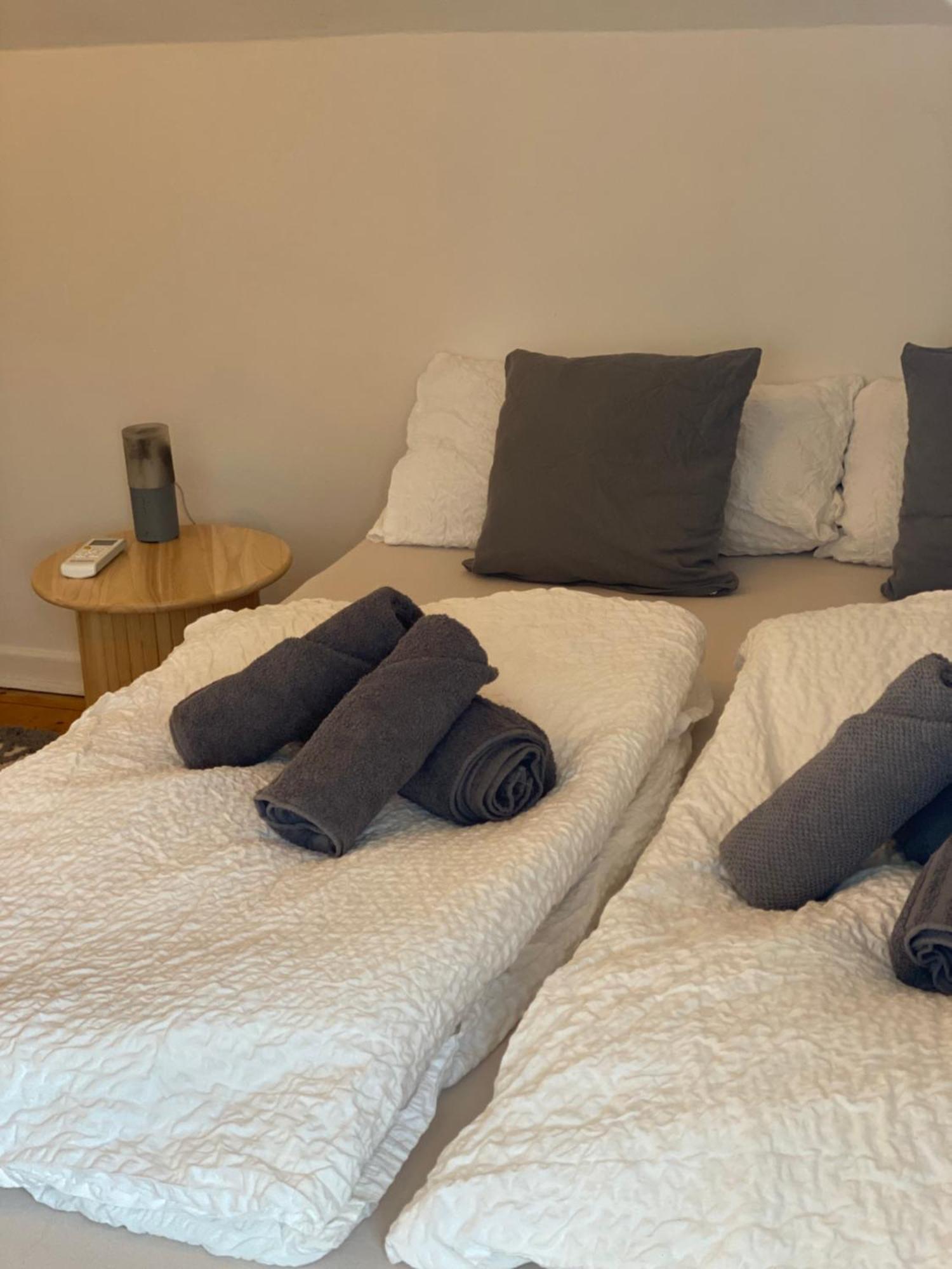 Gemuetliche Rustikale Wohnung Mit Kamin Und Optionalem Whirlpool Bad Sobernheim Esterno foto