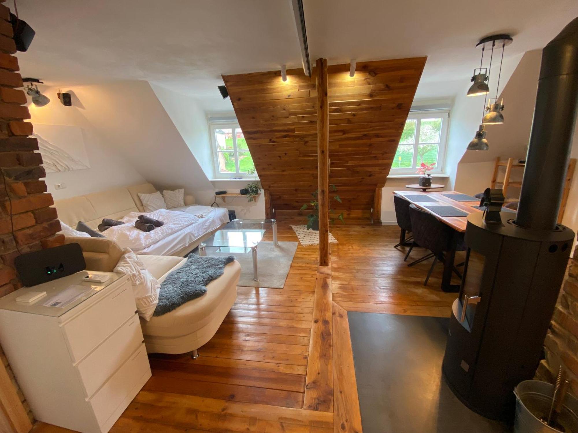 Gemuetliche Rustikale Wohnung Mit Kamin Und Optionalem Whirlpool Bad Sobernheim Esterno foto